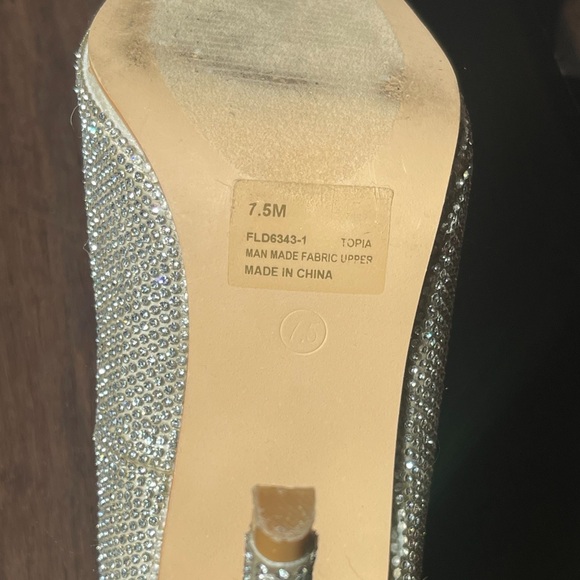 Silver Rhinestone Cinderella Heels - Picture 4 of 5